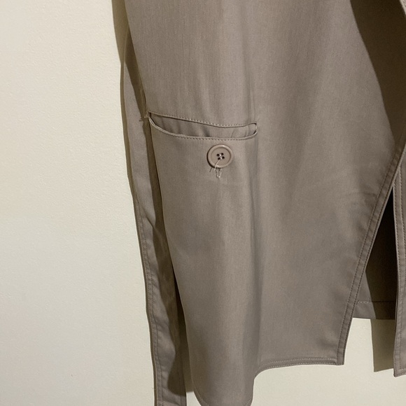 NWT Max Studio Women’s Sleeveless Belted Long Vest Cobblestone Beige Neutral L - Picture 7 of 12